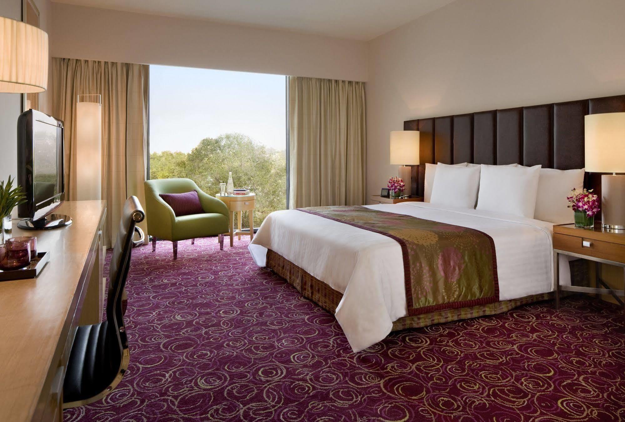 Готель Courtyard By Marriott Гайдарабад Екстер'єр фото Deluxe Room